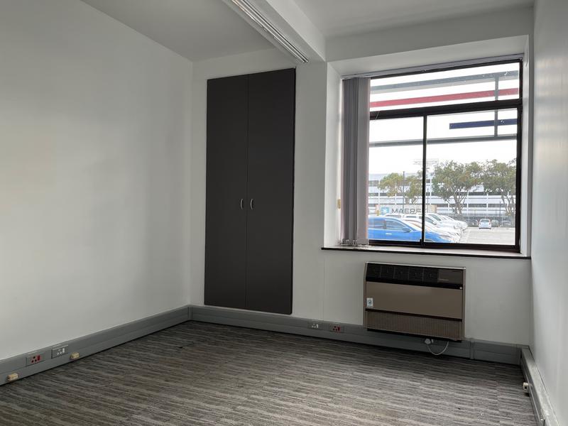 To Let Commercial Property for Rent in Retreat Western Cape